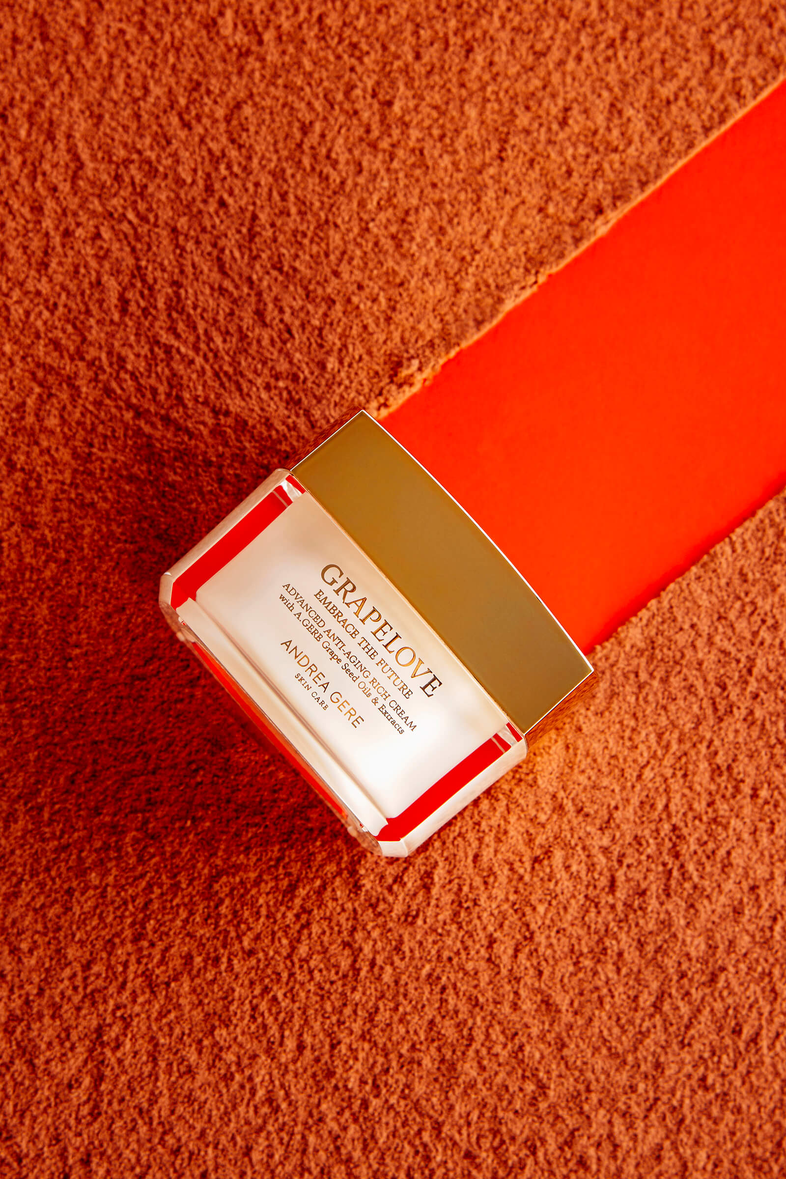 Mi teszi különlegessé - GRAPELOVE Embrace the Future